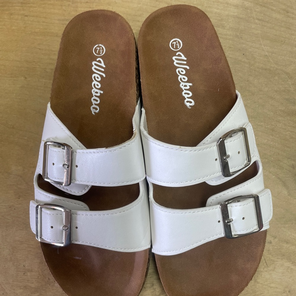 Weeboo Women's White Sandals